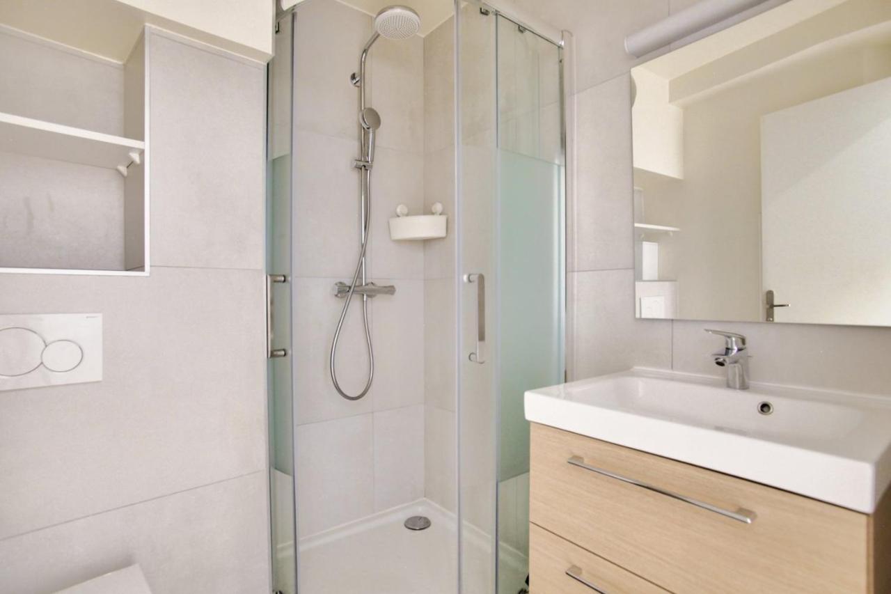 Luxurious 1 Bedroom Saint Michel Saint Severin Free Netflix Appartement *